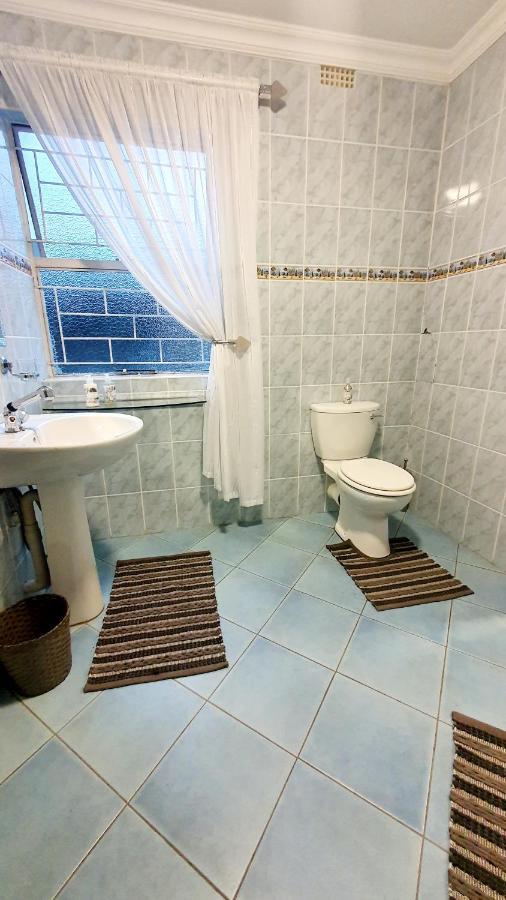 The Spare Bedroom Unit 1 Гаррісміт Екстер'єр фото